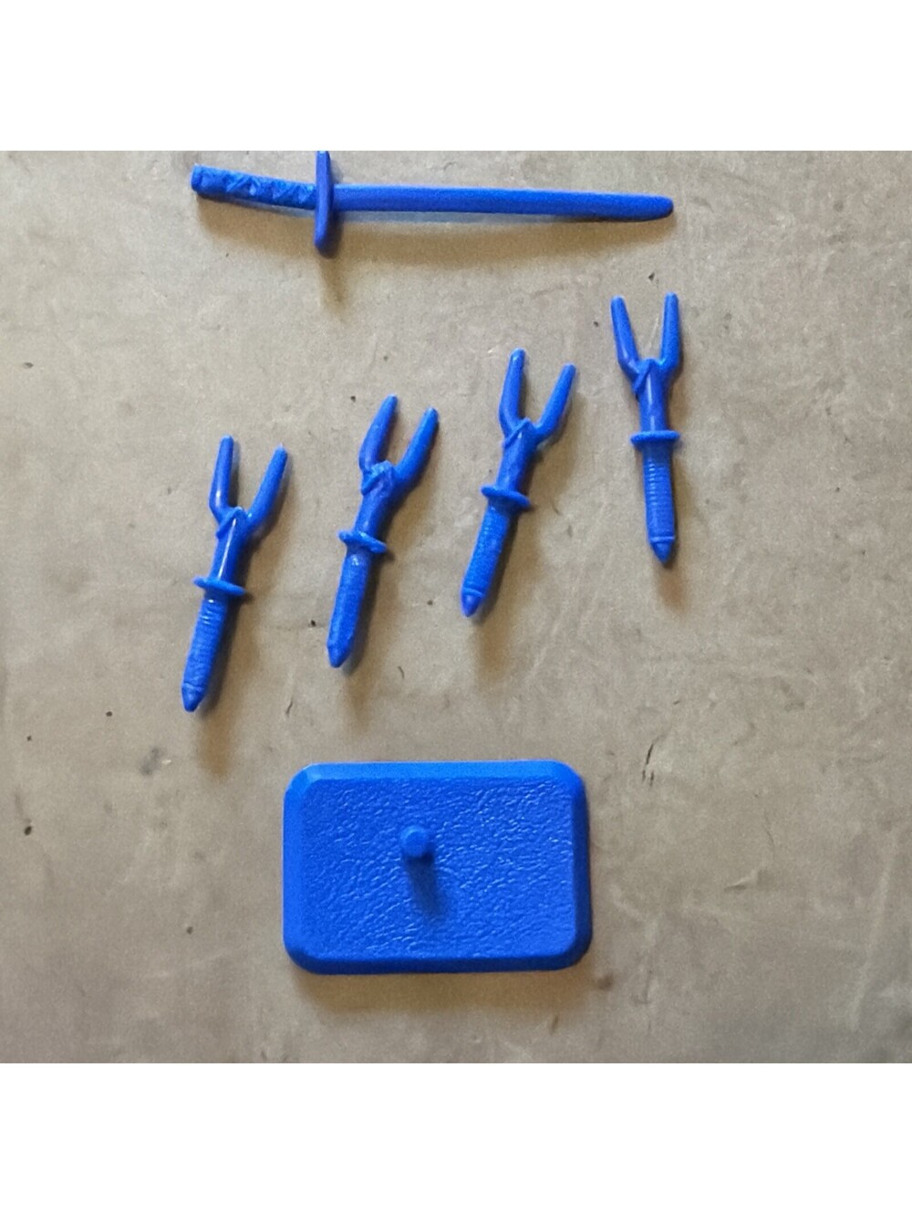 GI Joe Street Fighter II E. Honda Hasbro Capcom 1993 Weapons Parts Lot Sai Stand